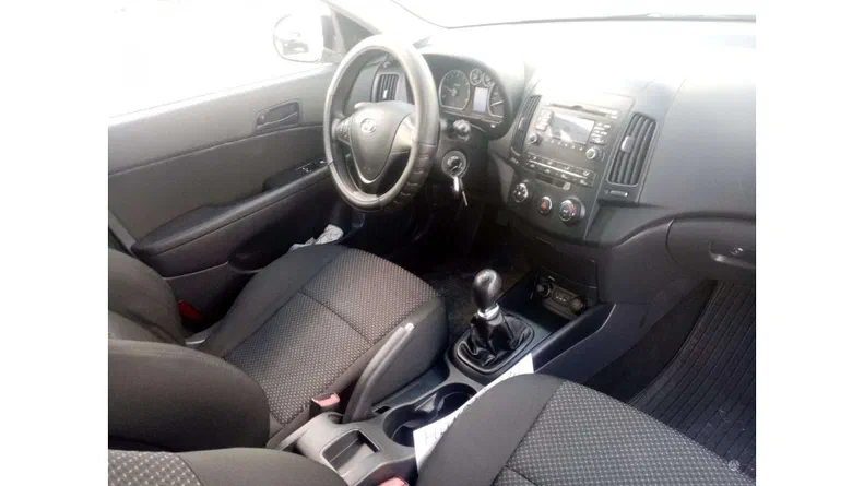 Hyundai i30 2012 - 5