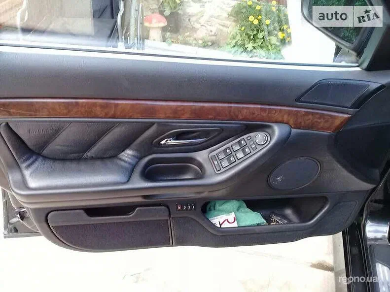 BMW 7 серии 1995