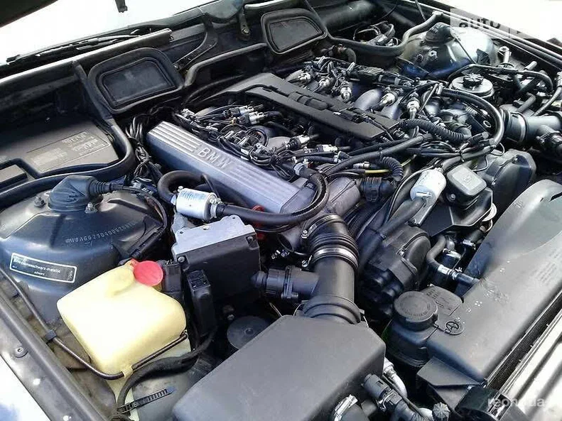 BMW 7 серія 1995 - 9