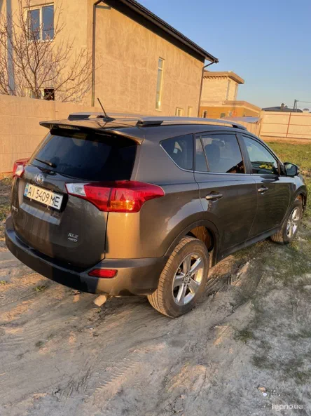 Toyota RAV4 2015