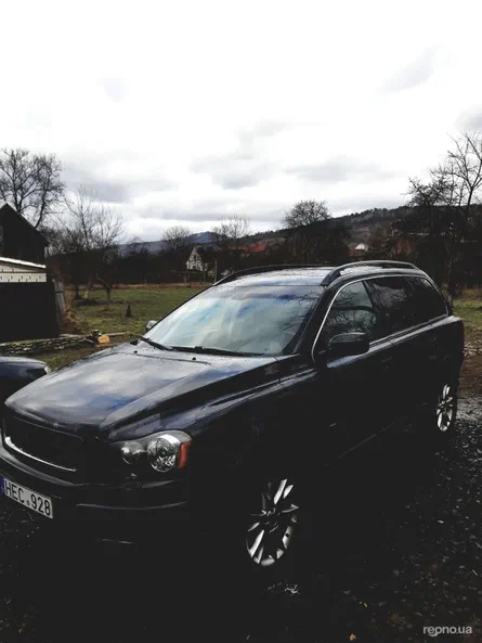 Volvo XC90 2004