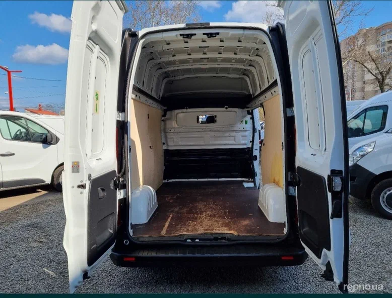 Renault Premium 2016 - 5