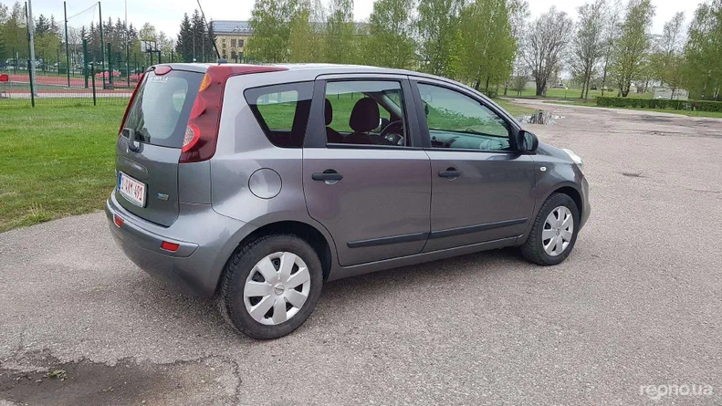 Nissan Note 2011 - 5