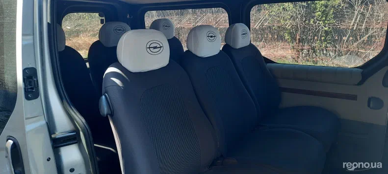 Opel Vivaro 2007 - 8