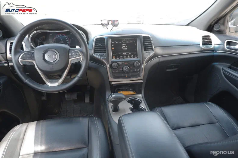 Toyota Camry 2018 - 22