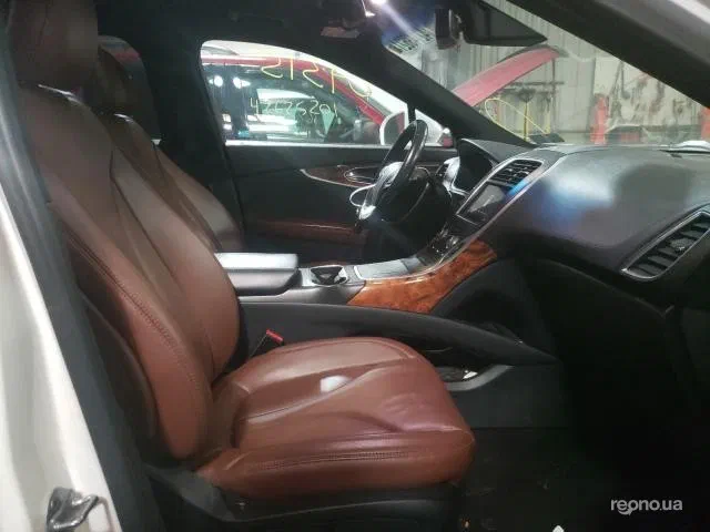 Toyota Camry 2018 - 15