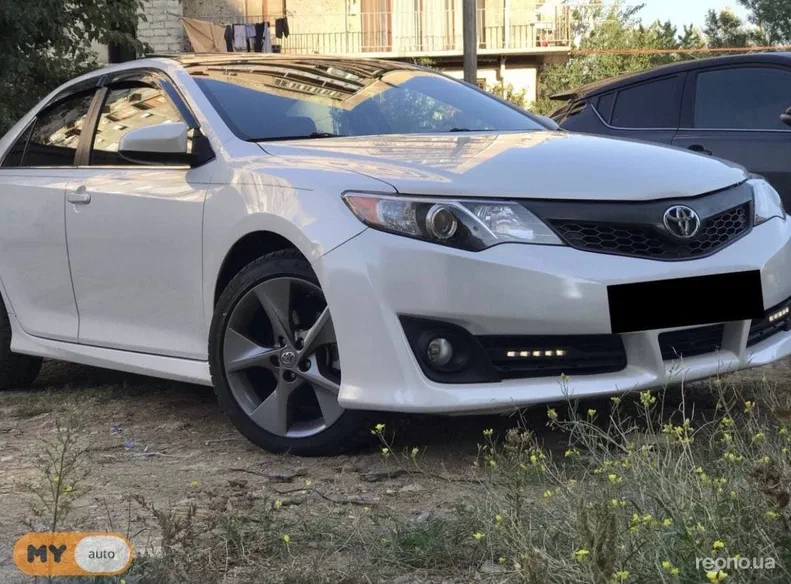 Toyota Camry 2018