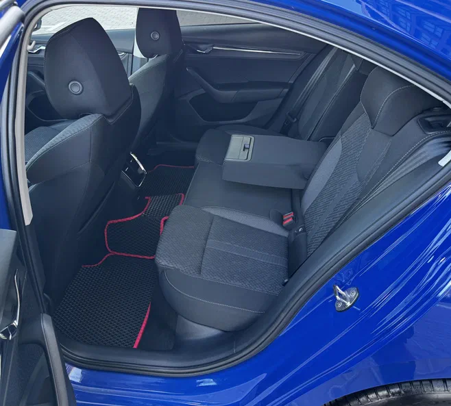 Skoda Octavia 2021 - 10