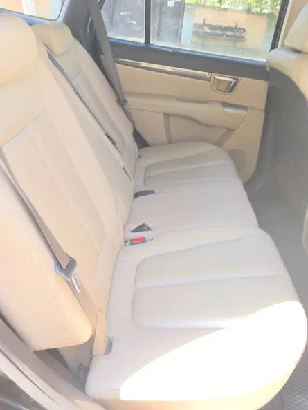 Hyundai Santa Fe 2010 - 11