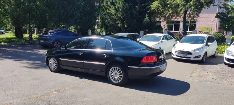 Volkswagen Phaeton 2006 - 8