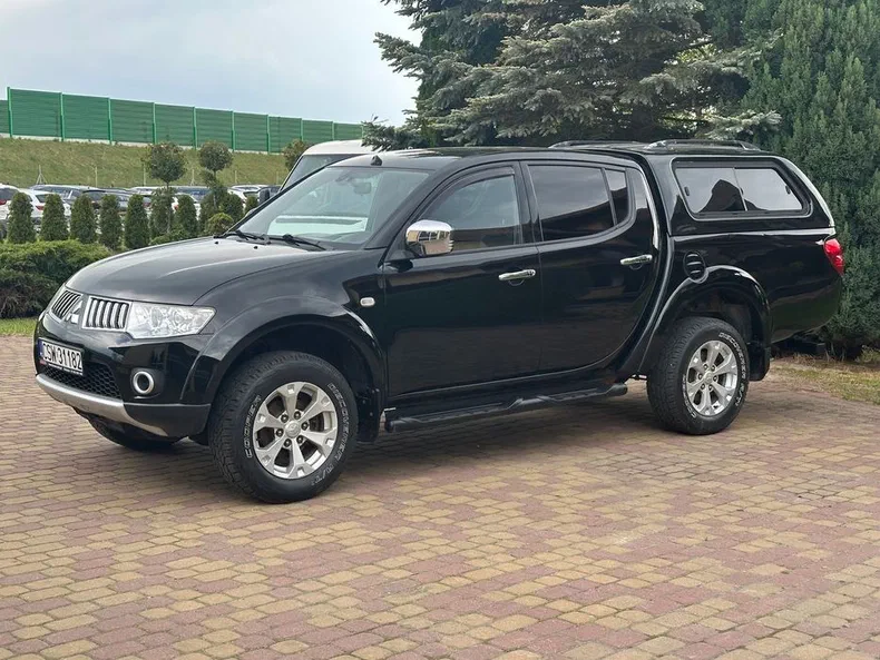 Mitsubishi L200 2010