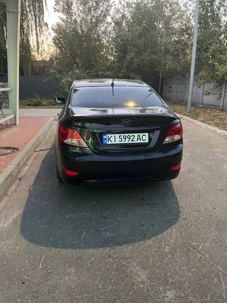 Hyundai Accent 2013 - 19