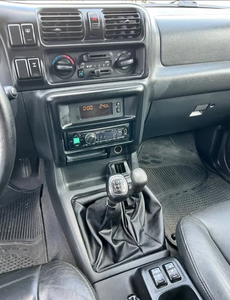 Opel Frontera 2000 - 14