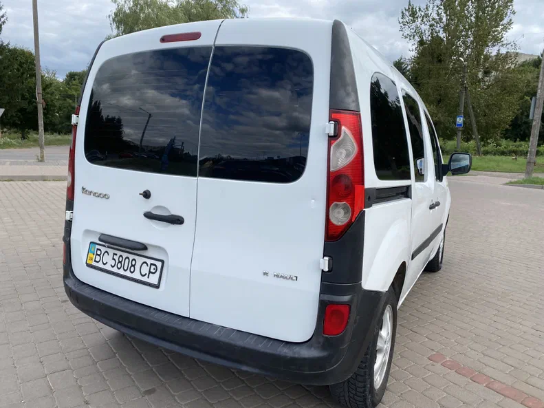 Renault Kangoo 2010 - 9