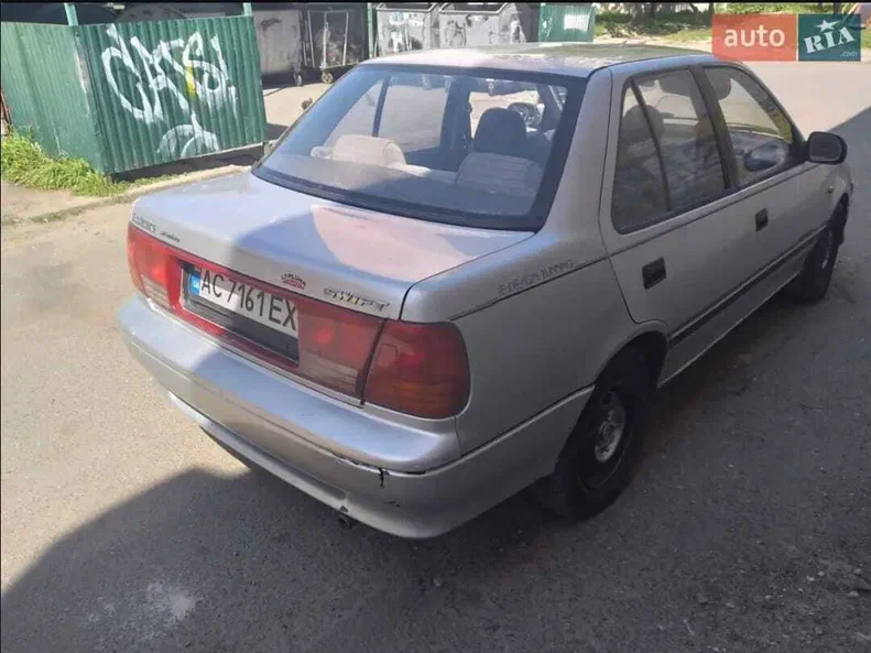 Suzuki Swift 2003 - 5