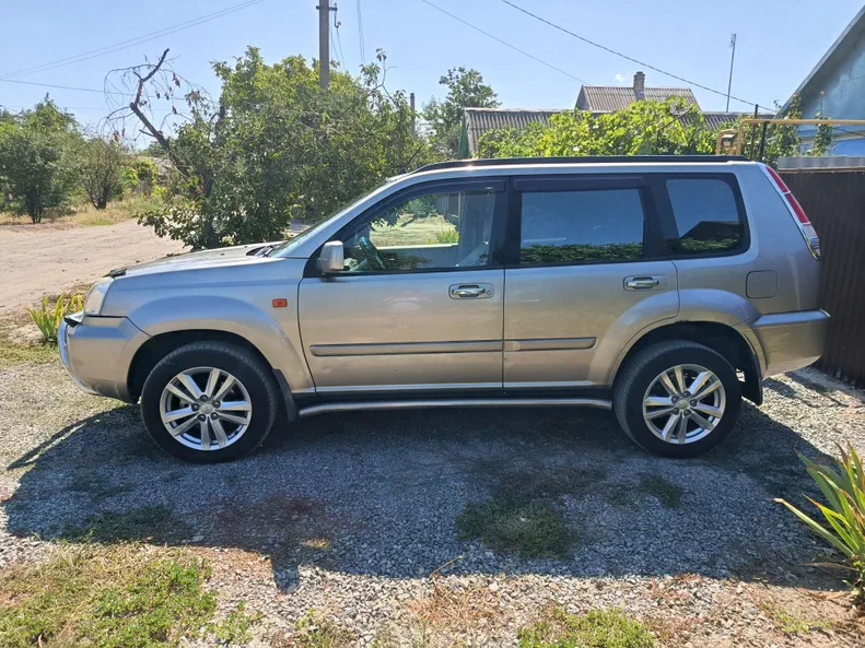 Nissan X-Trail 2003 - 9