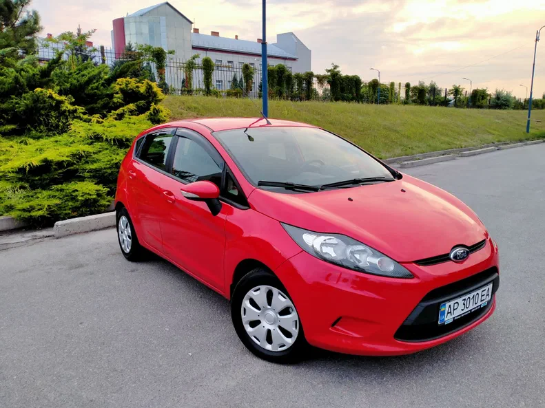 Ford Fiesta 2012 - 6