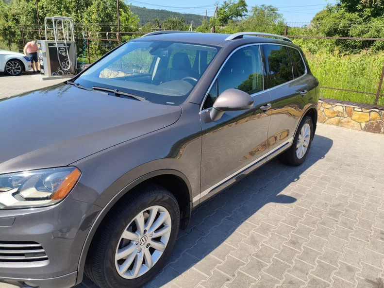 Volkswagen Touareg 2011