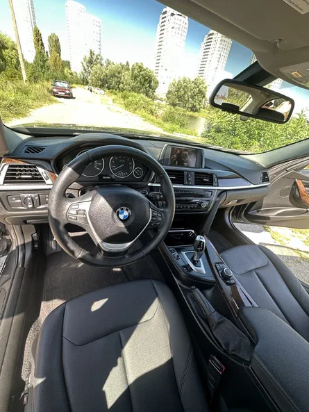 BMW 3 серія 2015 - 8