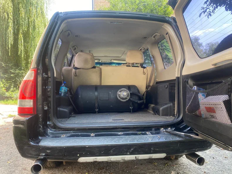 Mitsubishi Pajero 2003