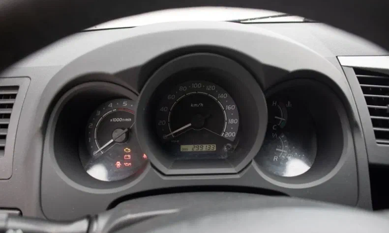 Toyota Hilux 2006 - 11