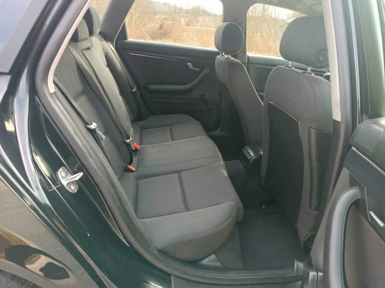 Audi A4 2004 - 16