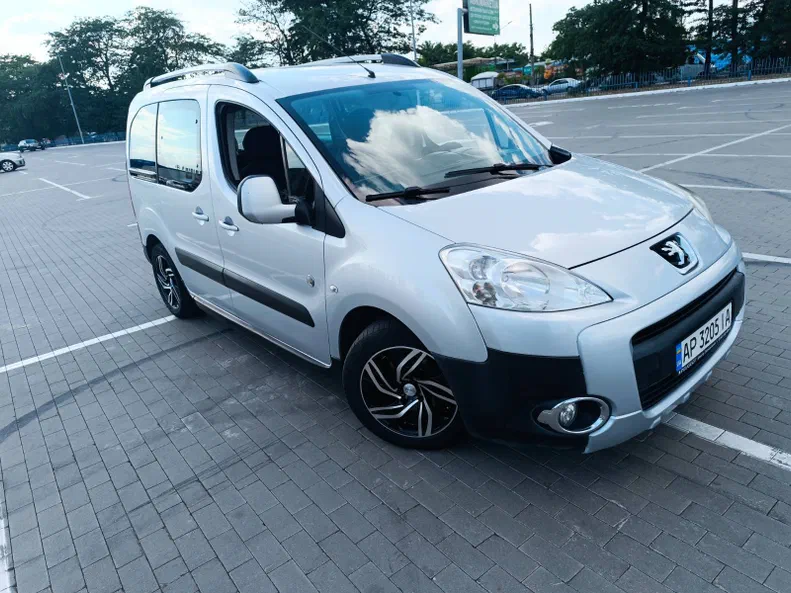 Peugeot Partner 2011