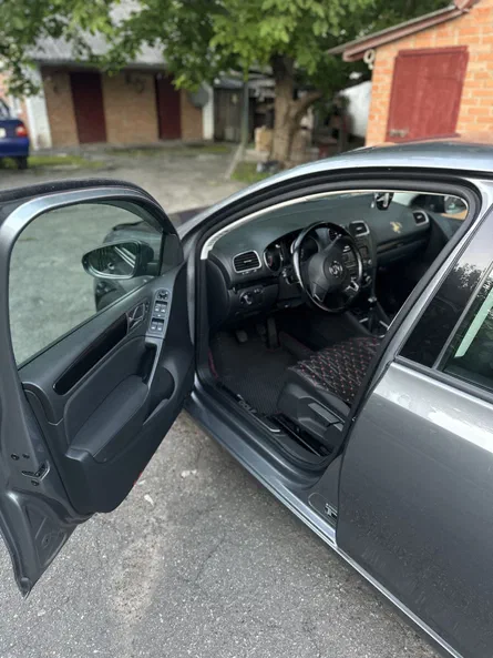 Volkswagen Golf 2012