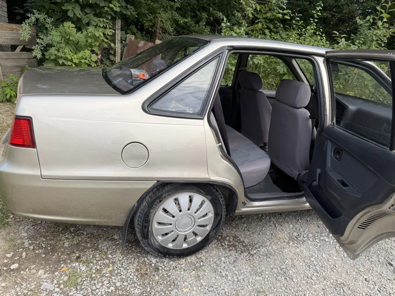 Daewoo Nexia 2013 - 8