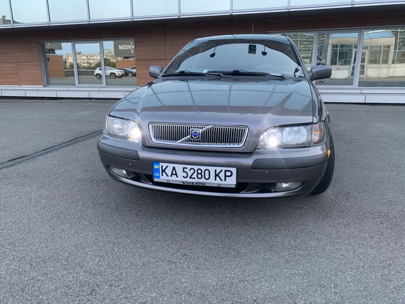 Volvo V40 2001 - 18