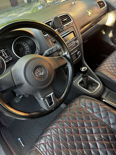 Volkswagen Golf 2012 - 5