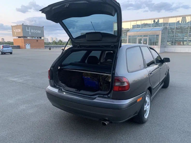 Volvo V40 2001 - 5