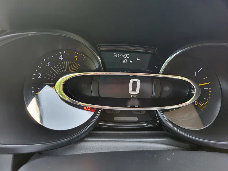 Renault Clio 2013 - 8