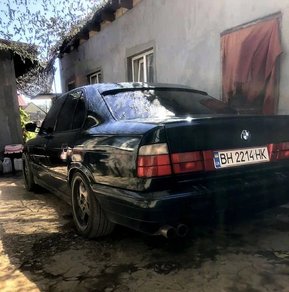 BMW 5 серии 1989