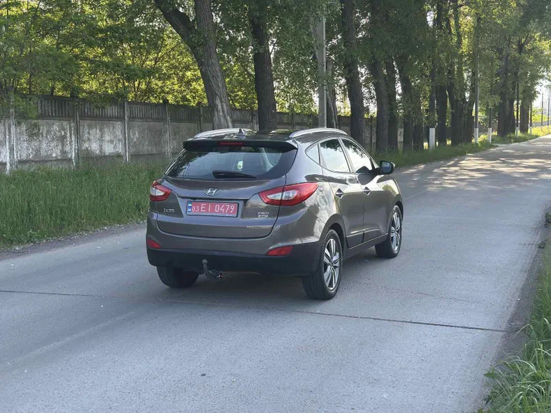 Hyundai ix35 2015 - 14