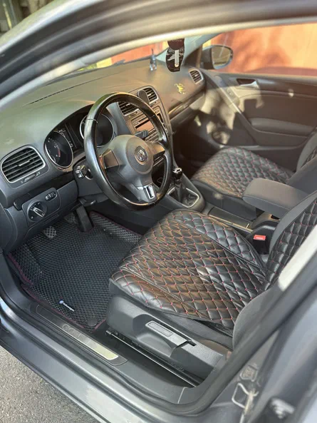 Volkswagen Golf 2012 - 16