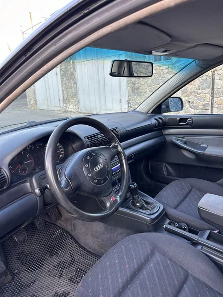 Audi A4 1996 - 15