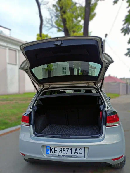 Volkswagen Golf 2010 - 10