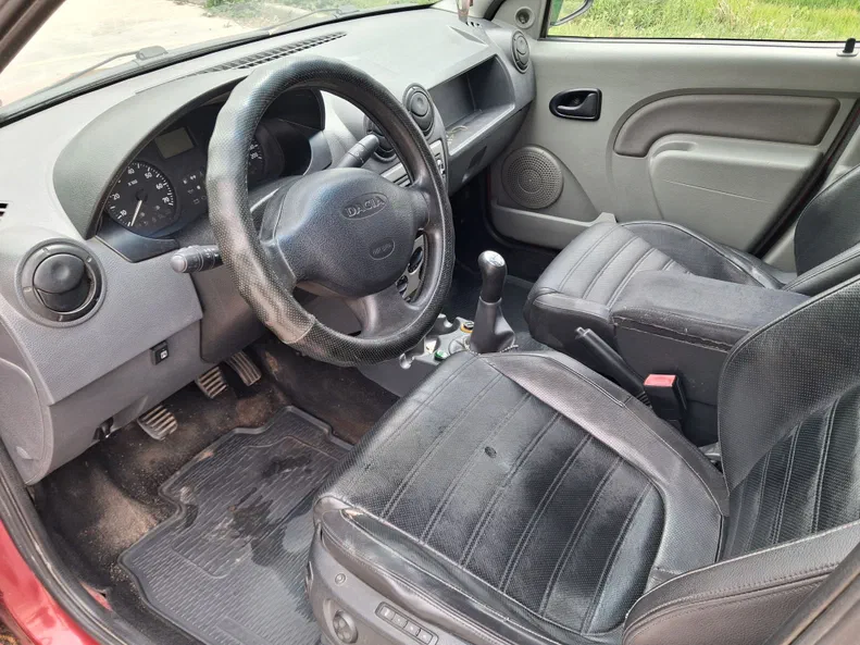 Dacia Logan 2007 - 8