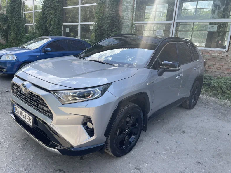 Toyota RAV4 2021 - 14