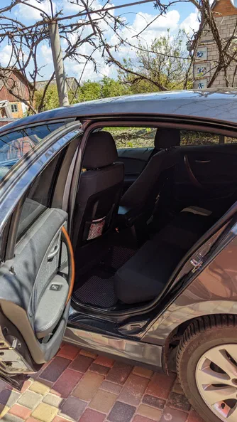 BMW 1 серія 2007 - 6