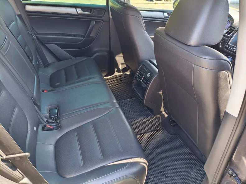 Volkswagen Touareg 2011 - 6