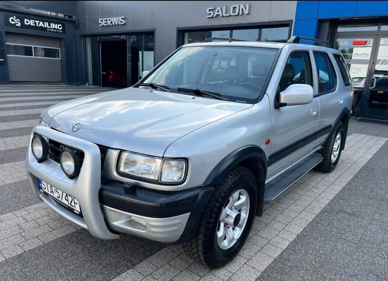 Opel Frontera 2000