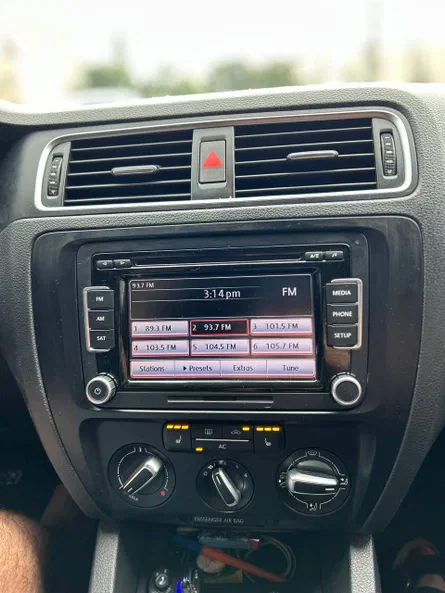 Volkswagen Jetta 2011 - 12