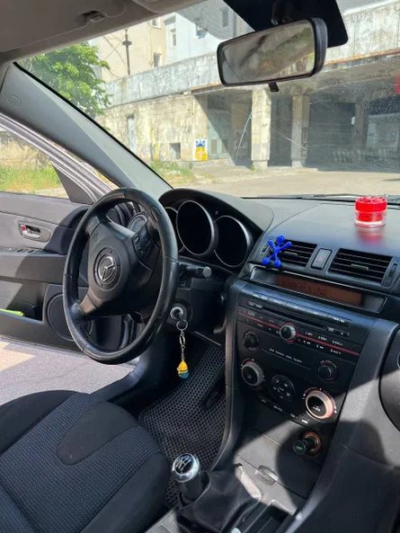 Mazda 3 2004 - 10