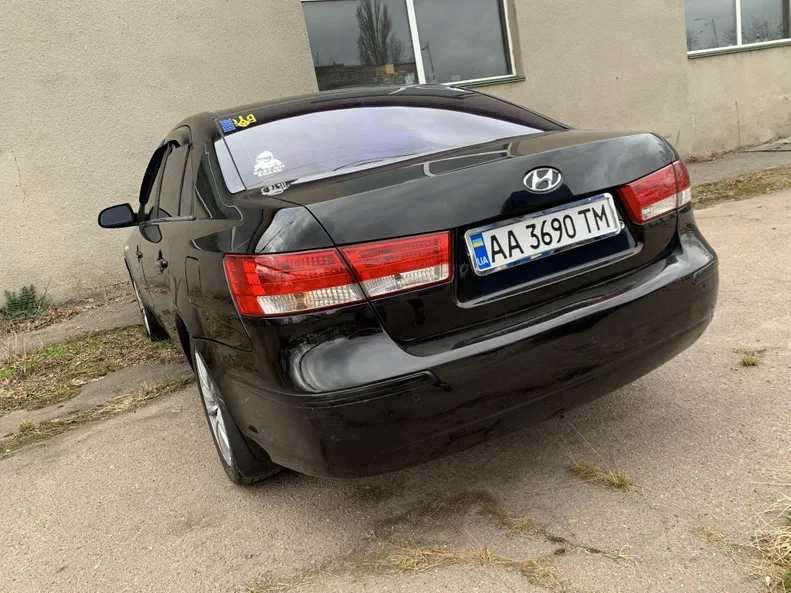 Hyundai Sonata 2008 - 11