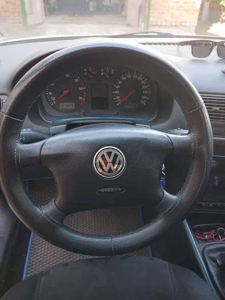 Volkswagen Golf 1999 - 7