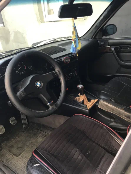 BMW 5 серія 1989 - 7