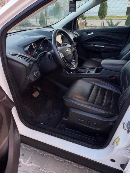 Ford Escape 2018 - 19