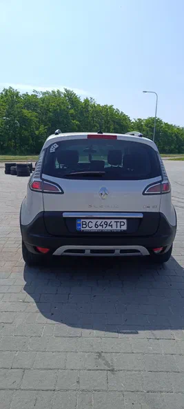 Renault Scenic 2013